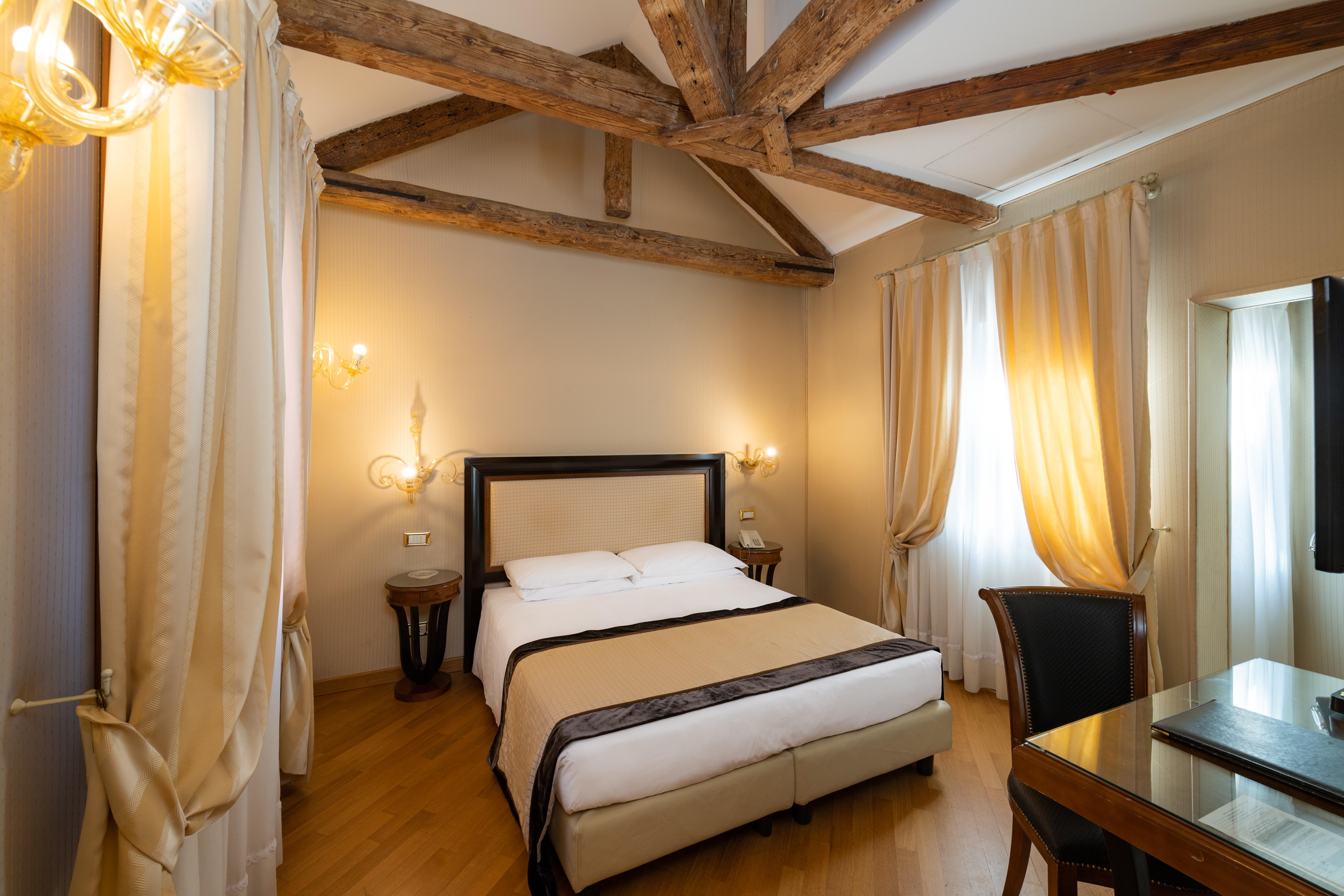 Paganelli 3* Venice