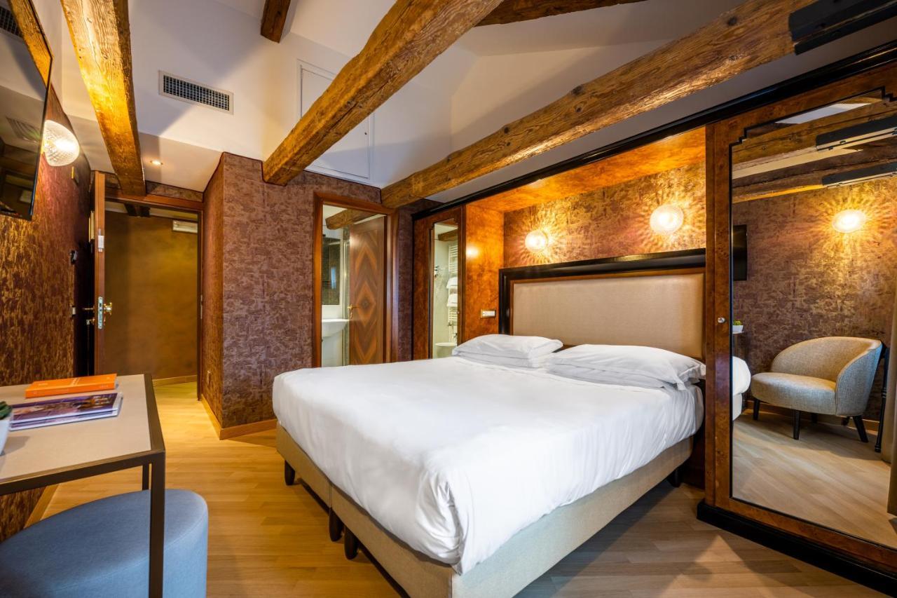 Paganelli 3* Venice